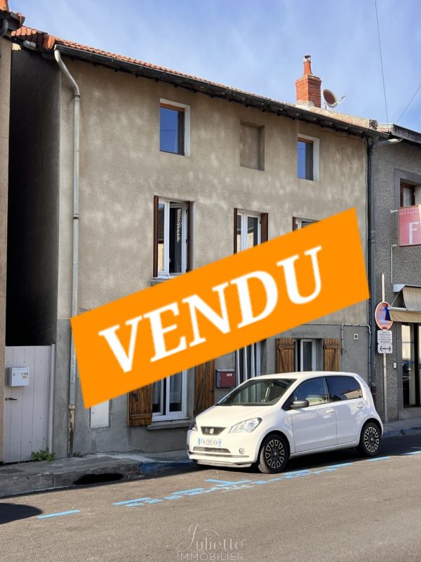 Offres de vente Maison de village Combronde 63460